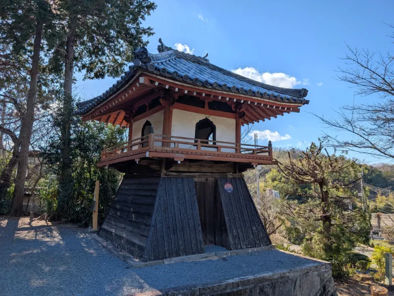 兵庫県三木市 東光寺 鐘楼